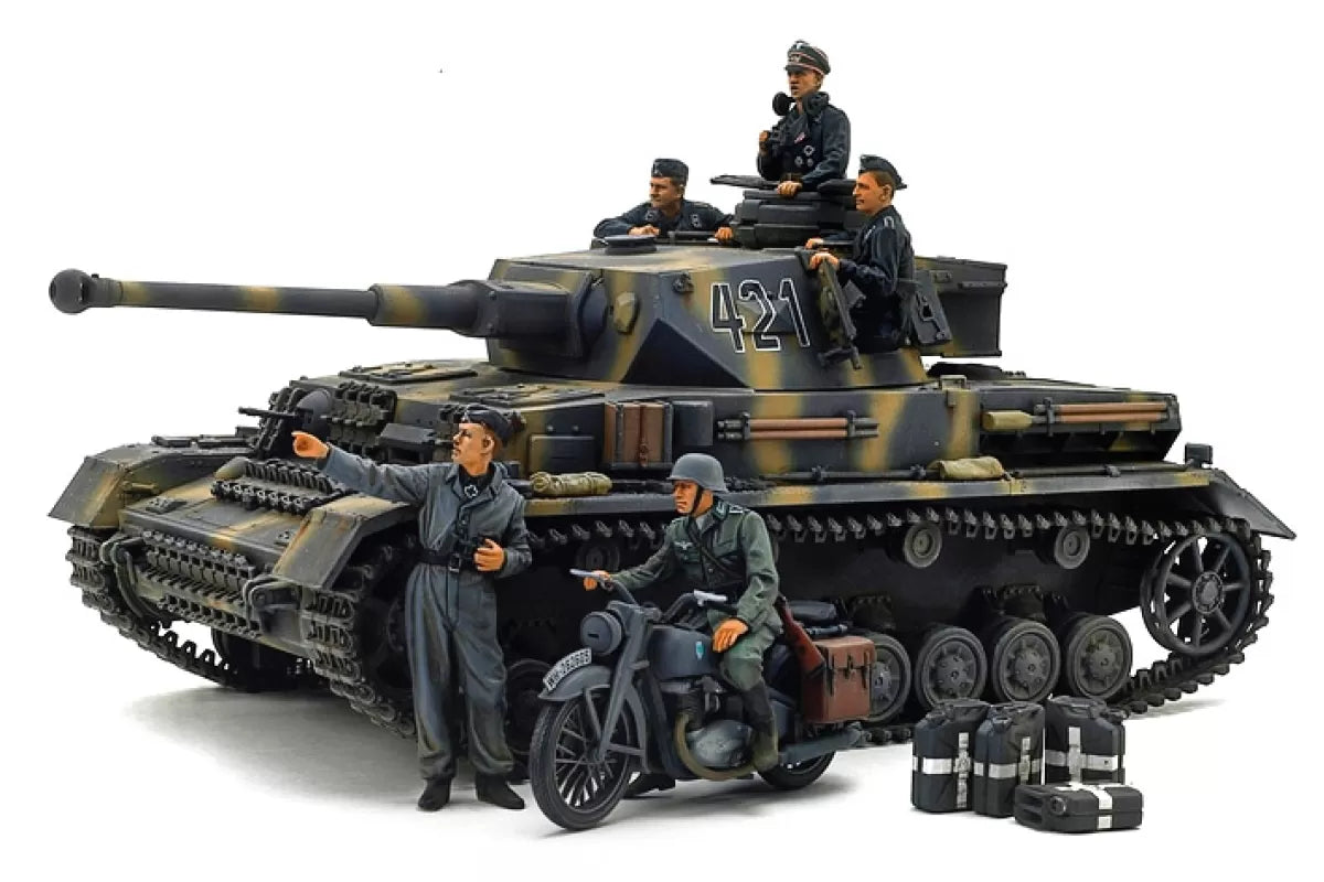 Tamiya 1/35 Scale German Tank Panzerkampfwagen IV Ausf.F & Motorcycle Set  North Africa Model Kit