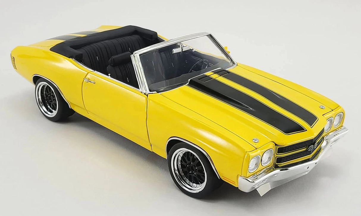 Acme 1/18 1970 Yellow /Black Stripes Chevrolet Chevelle Convertible Diecast Model - Hobbytech Toys