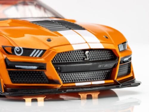 AFX 22069 Ford Mustang GT500 Twister Orange - Hobbytech Toys