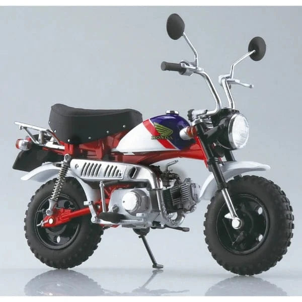 Aoshima 1/12 Diecast Honda Monkey Special Shasta White (Tricolor) Plastic Model Kit