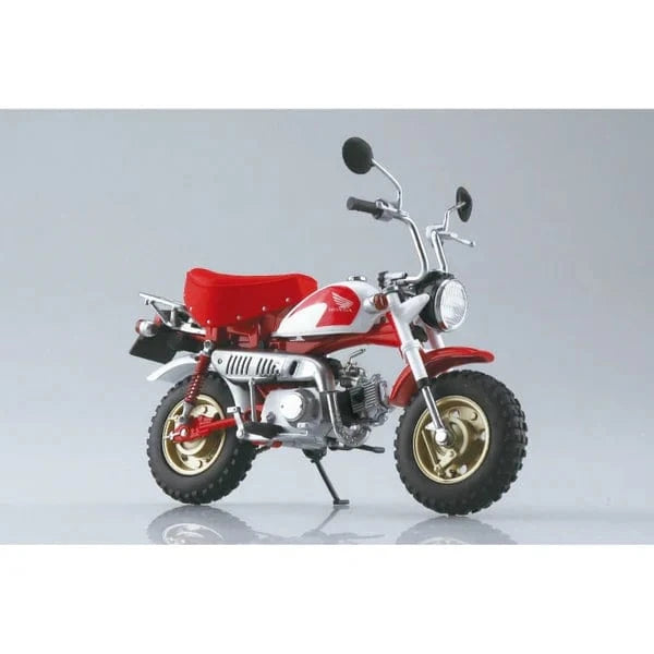 Aoshima 1/12 Diecast Honda Monkey Special Shasta White x Candy Alamoana Red Plastic Model Kit