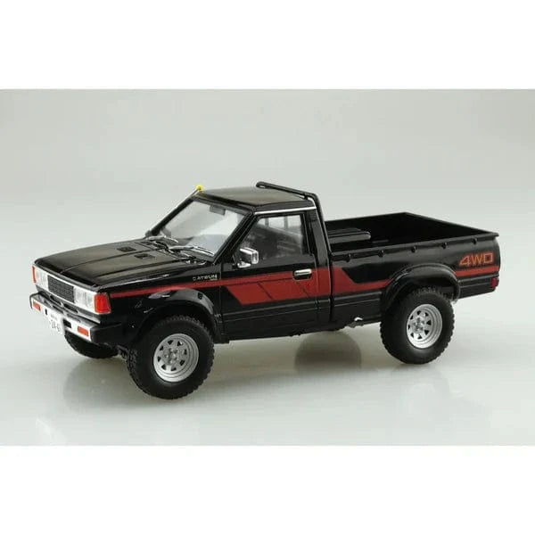 Aoshima 1/24 720 DATSUN TRUCK LIFT UP Custom 1982 Plastic Model Kit