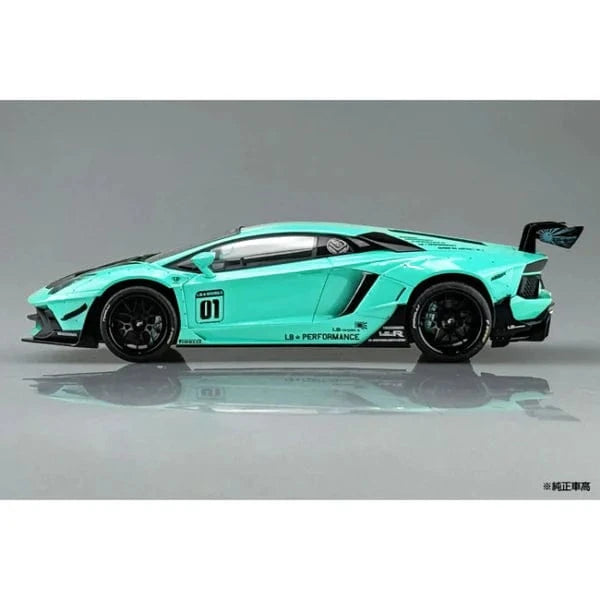 Aoshima 1/24 LB-WORKS Lamborghini Aventador Limited Edition Ver.2 Plastic Model Kit