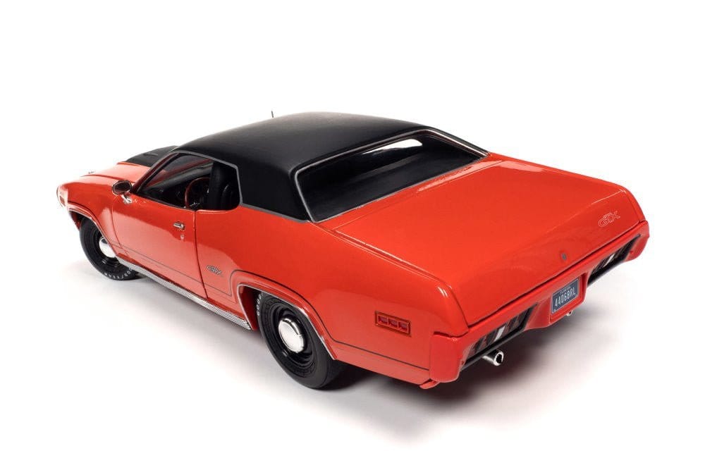 AutoWorld 1/18 1971 Plymouth GTX Hard Top Diecast Model - Hobbytech Toys