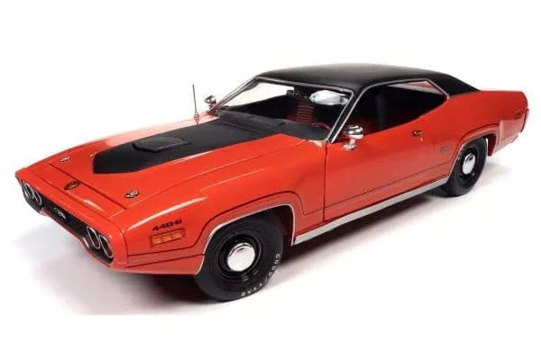AutoWorld 1/18 1971 Plymouth GTX Hard Top Diecast Model - Hobbytech Toys