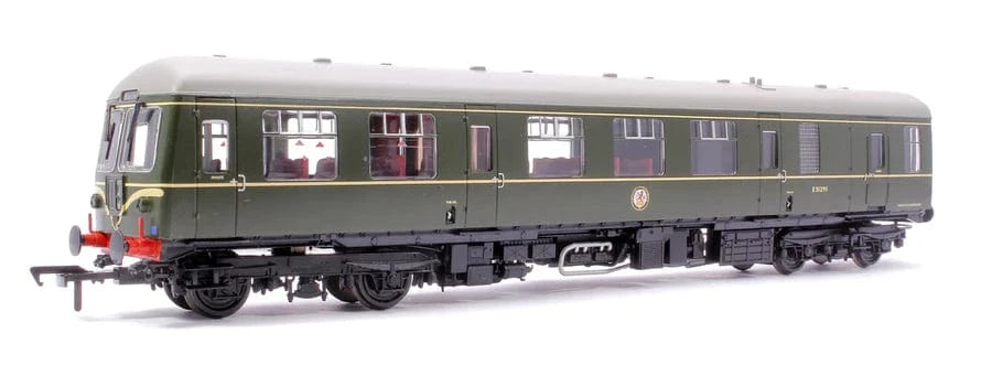 Bachmann 31-326B OO Gauge Class 105 2-Car DMU BR Green (Speed Whiskers) - Hobbytech Toys