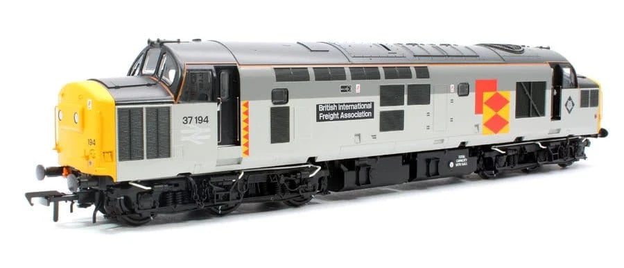 Bachmann Branchline 35 - 305SFX OO Class 37/0 Centre Headcode 37194 BR RF Diesel - Deluxe DCC/Sound - Hobbytech Toys