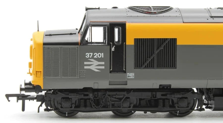 Bachmann Branchline 35 - 308 OO Class 37/0 Centre Headcode 37201 BR Grey & Yellow Diesel - DC** - Hobbytech Toys