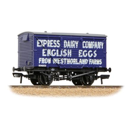 Bachmann Branchline OO Scale LMS 12T Planked Ventilated Van Express Dairy Company Blue
