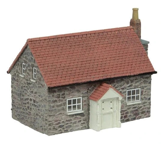 Bachmann Scenecraft N Scale Wigmore Farmhouse - Hobbytech Toys