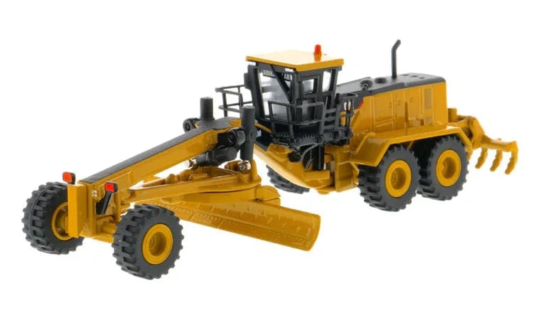 Cat 1/125 24M Motor Grader Elite Series Diecast Model