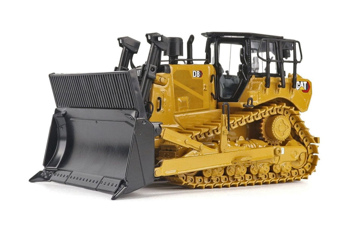 Cat 1/50 D8 Track-Type Tractor Waste Conf. High Line Edition Diecast Model