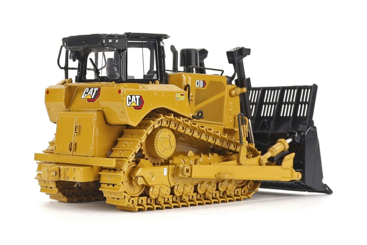 Cat 1/50 D8 Track-Type Tractor Waste Conf. High Line Edition Diecast Model