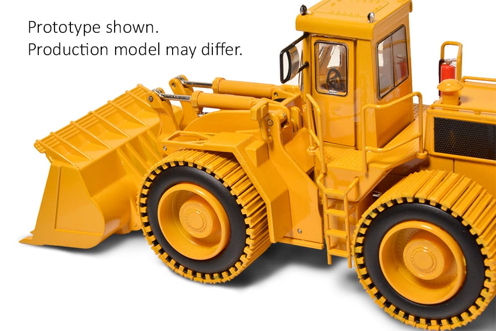 CCM 1/48 Cat 988B Wheel Loader - CCM Museum Quality Diecast Diecast Model