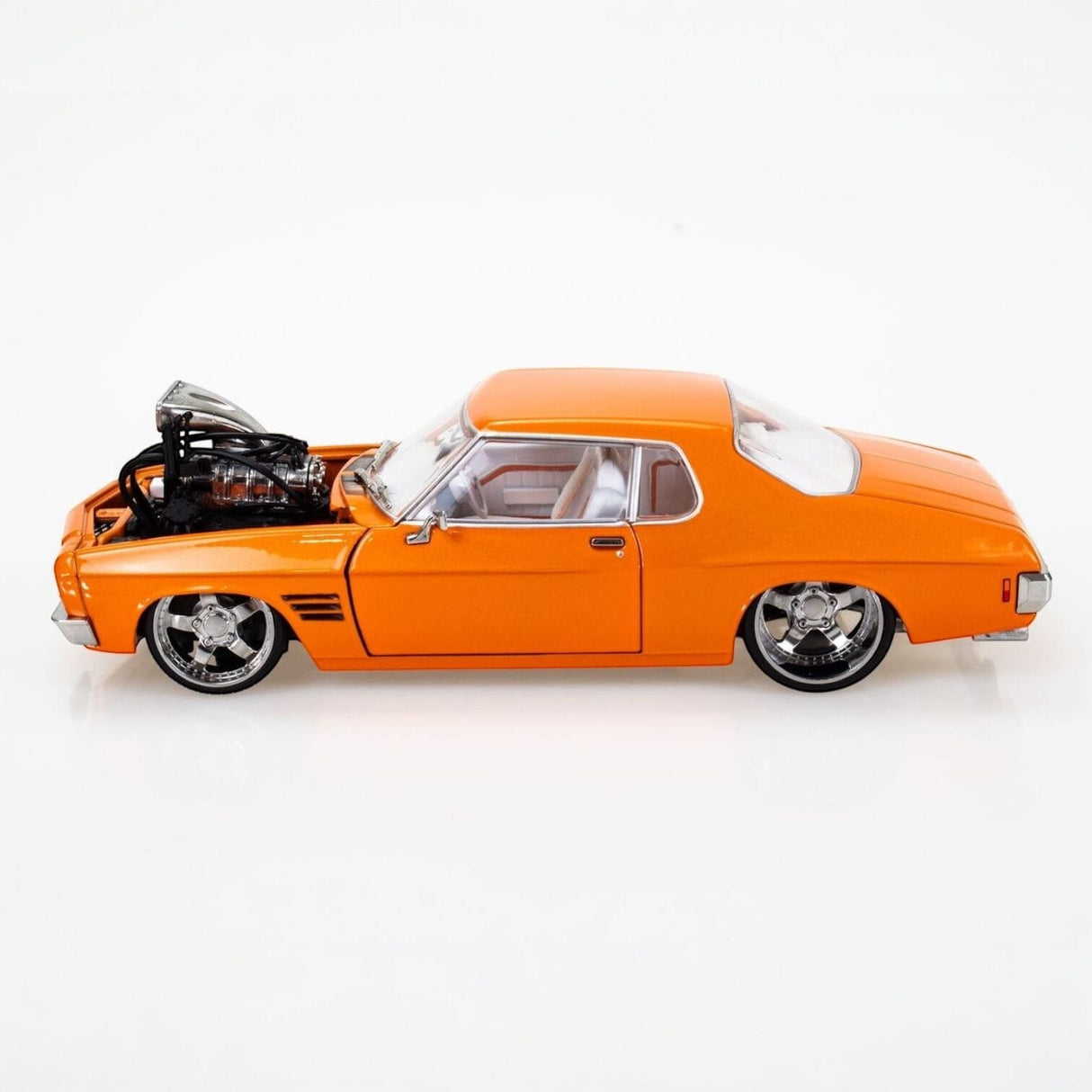 DDA 1/24 HQ Holden 2 Door Supercharged Fully Detailed Diecast Model - Orange