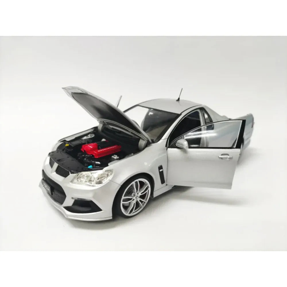 DDA 1/24 Silver VF Maloo R8 Holden Ute - Fully Detailed Diecast Model