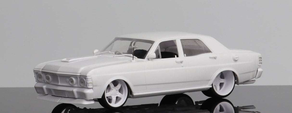 DDA 241K 1/24 Ford XW Falcon GTHO Custom Plastic Model Kit - Hobbytech Toys