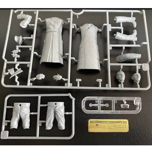 Gecko 1/16 Desert Fox Plastic Model Kit