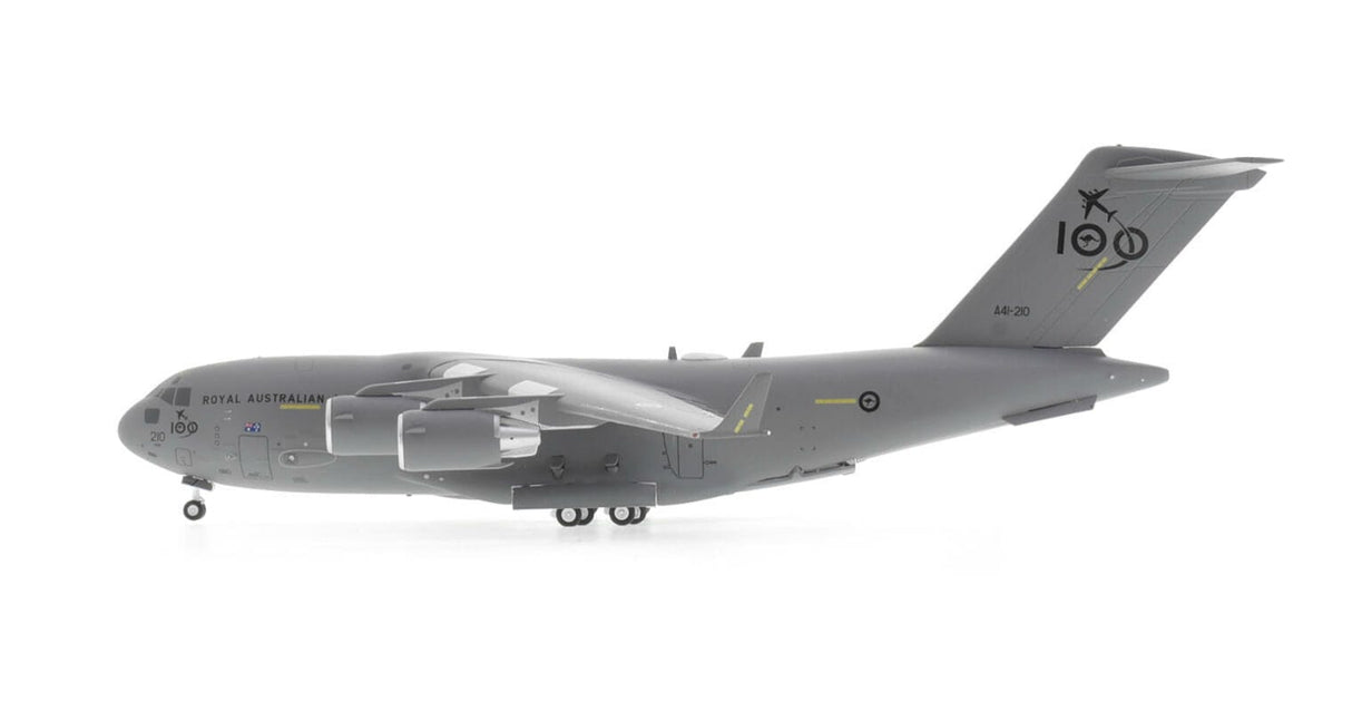 Gemini Jets 1/400 Royal Australian Air Force Boeing C - 17A Globemaster iii No 36 Squadron RAAF Amberley RAAF 100 A41 - 206 - Hobbytech Toys