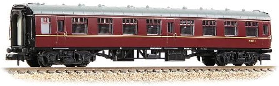 Graham Farish 374 - 061E N Scale BR Mk1 SK Second Corridor BR Maroon - Hobbytech Toys