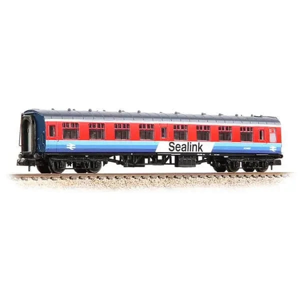 Graham Farish 374-065A N Scale BR Mk1 SK Second Corridor BR Sealink - Hobbytech Toys