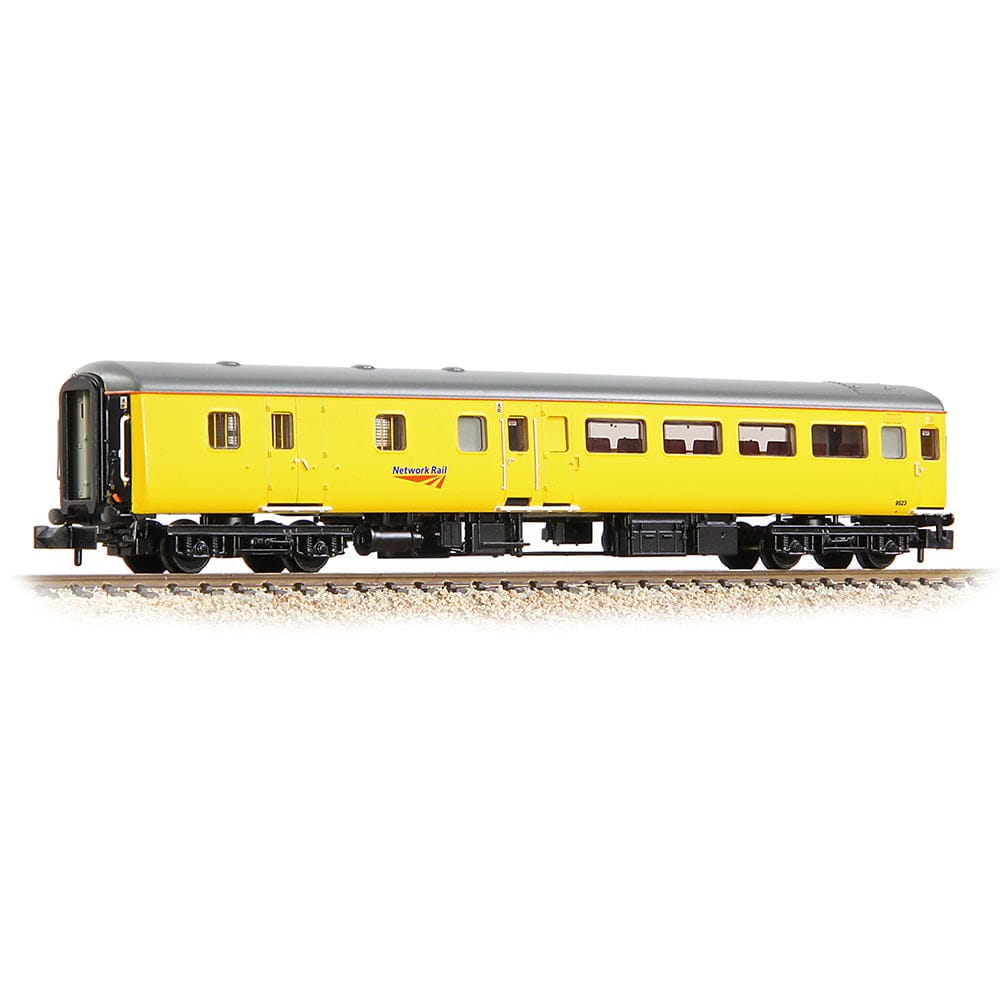 Graham Farish 374-695 N Scale BR Mk2F BSO Brake Second Open Network Rail Yellow - Hobbytech Toys