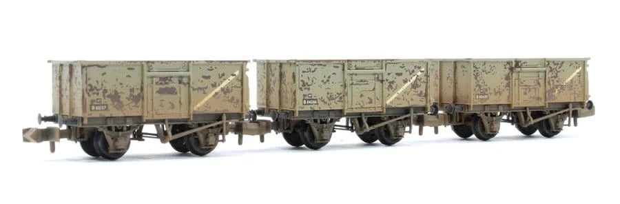 Graham Farish 377 - 235B N BR 16T Steel Mineral Wagons with Top Flap Doors - 3 Pack - Weathered - Hobbytech Toys