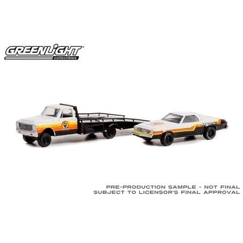 Greenlight 1/64 HD Truck 1972 Chevy C - 30 Ramp Truck with 1976 Chevrolet Chevelle Laguna - Armor All - Hobbytech Toys