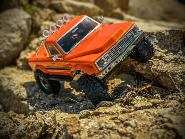 HobbyPlus 1/18 2025 CR18P EVO-V2 Convoy (Orange)