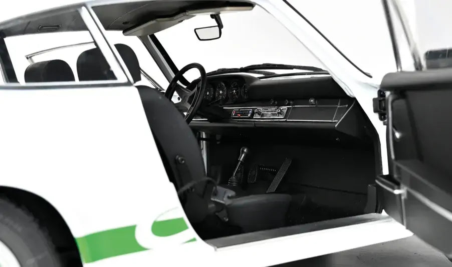 IXO Collections 1/8 Porsche 911 Carrera RS 2.7 (White) Full Kit
