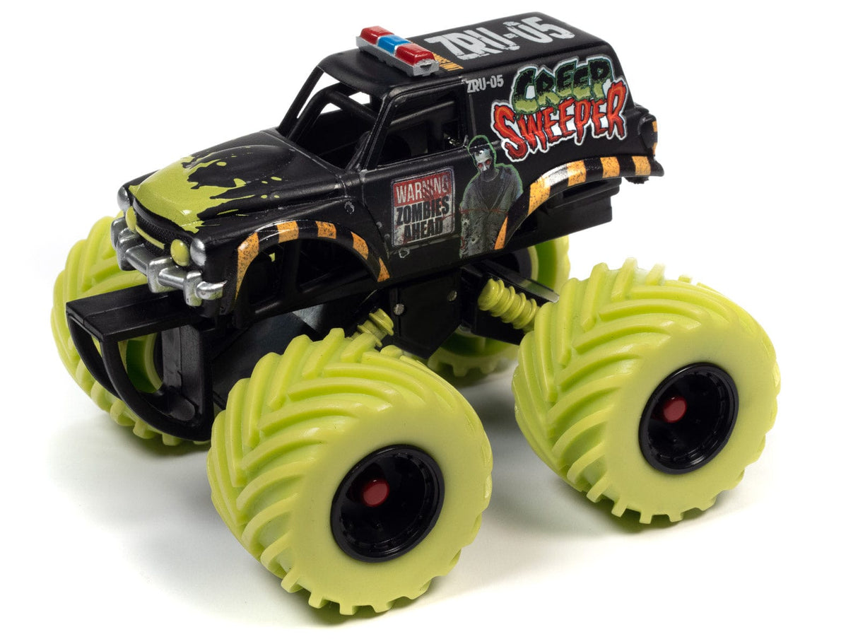 Johnny Lightning JLSP304 Creep Sweeper Zombie Response Unit 1/64 monster truck
