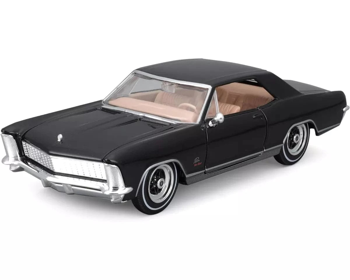 Maisto 1/24 1965 Buick Riviera Diecast Model (Assorted Colors) - Hobbytech Toys