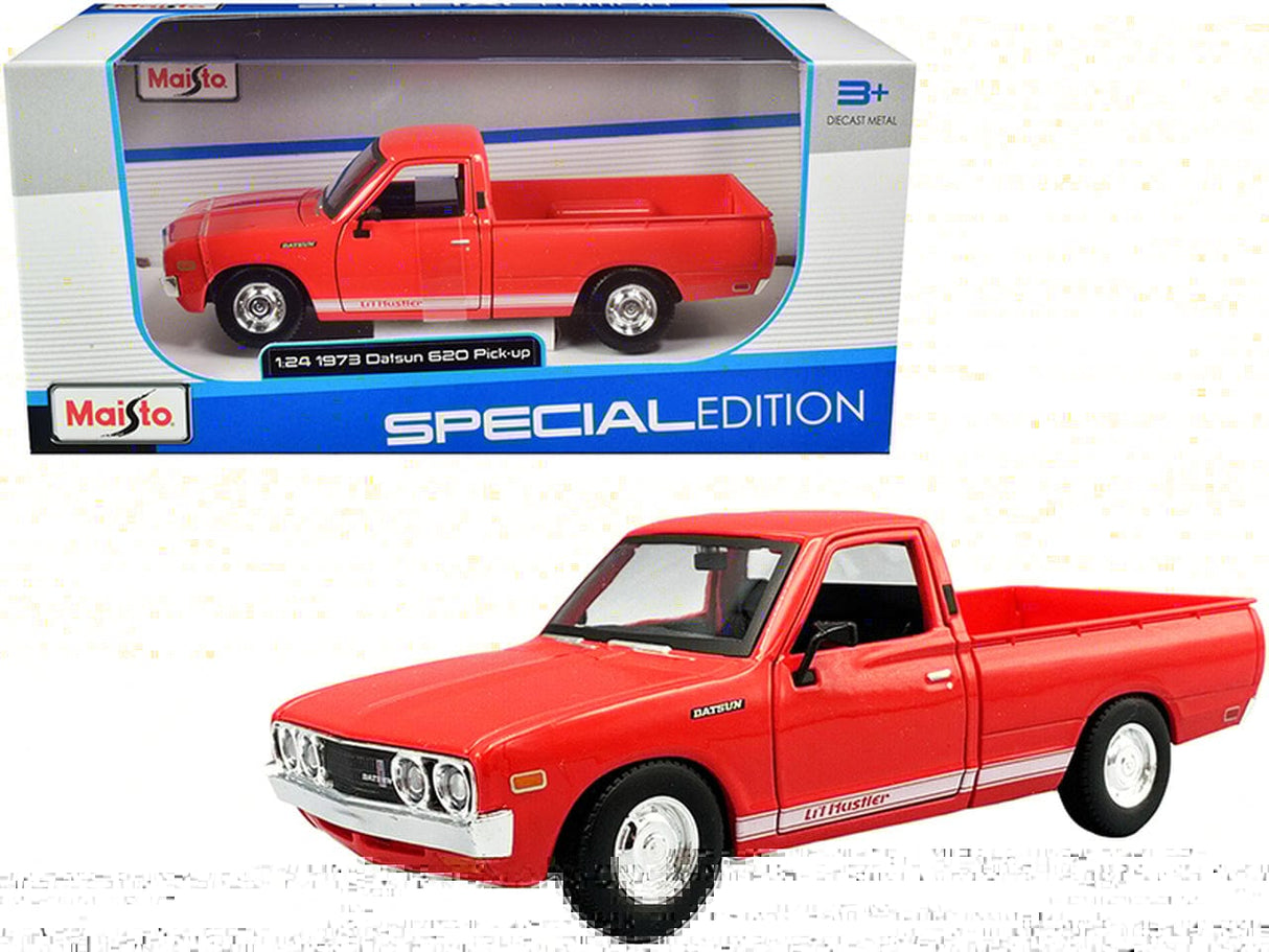 Maisto 1/24 1973 Datsun 620 Pick-Up Assorted Colours