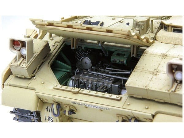 Meng 1/35 U.S. Infantry Fighting Vehicle M2A3 Bradley w/Busk III Plastic Model Kit - Hobbytech Toys
