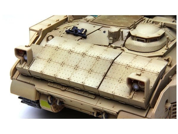 Meng 1/35 U.S. Infantry Fighting Vehicle M2A3 Bradley w/Busk III Plastic Model Kit - Hobbytech Toys