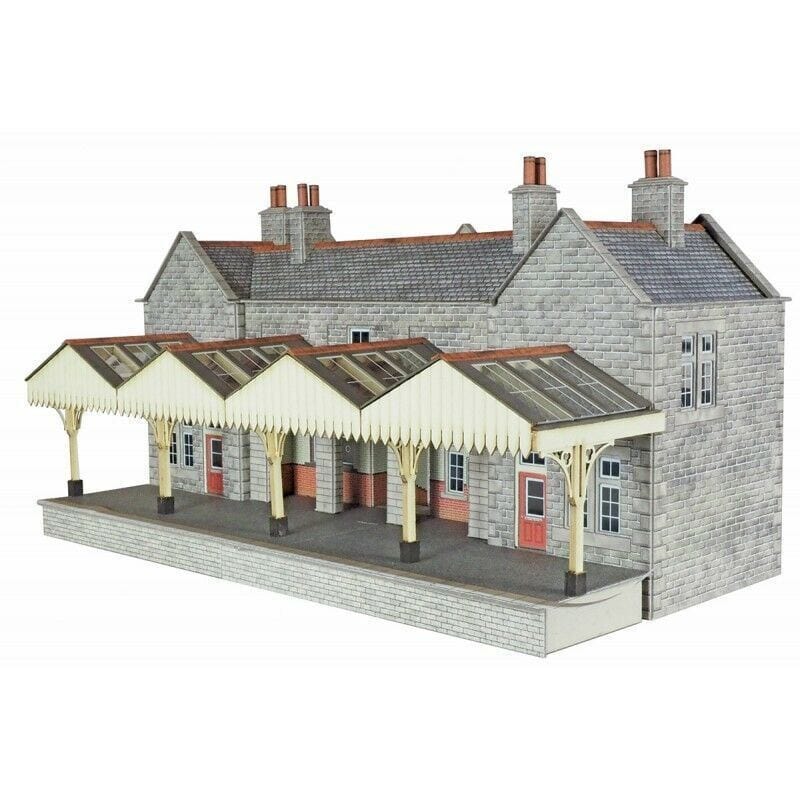 Metcalfe PO320 Mainline Booking Hall Kit - Hobbytech Toys