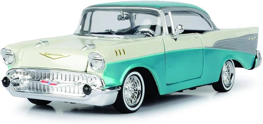 Motor Max 1/24 1957 Chevy Bel Air Get Low Series Turquoise / White - Hobbytech Toys