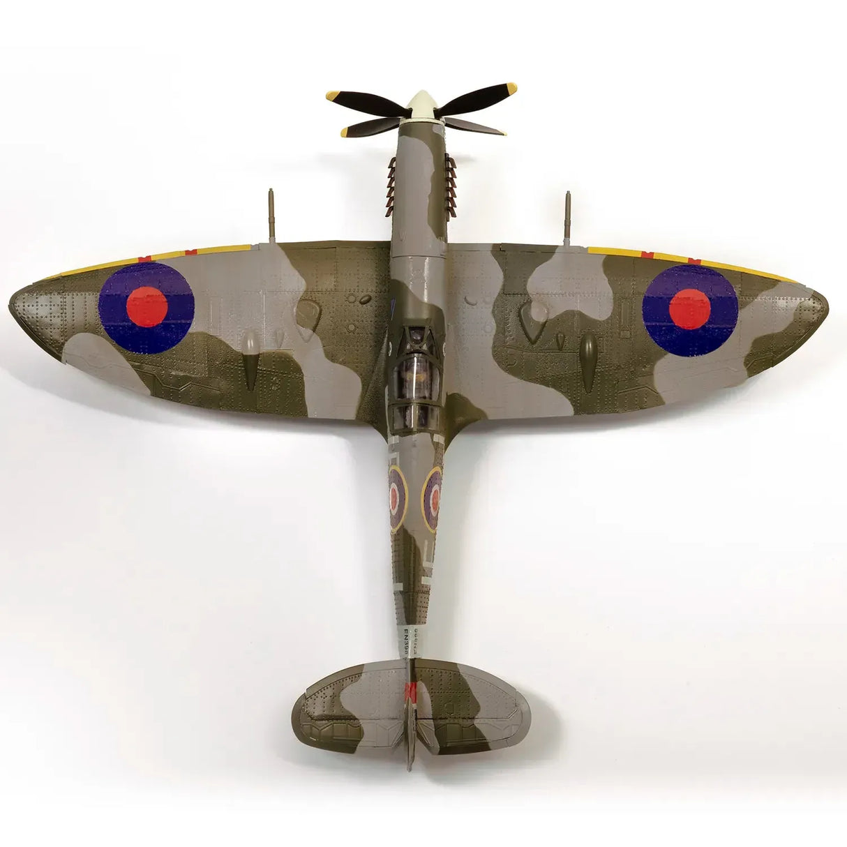 OcCre 1/24 Spitfire MK-IXC-EN398 Model Kit