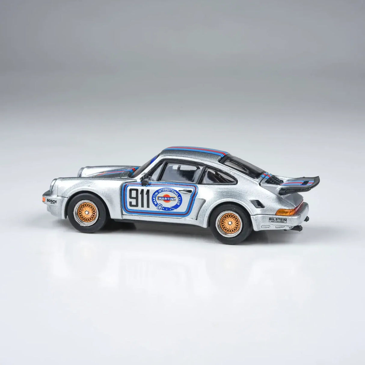 Para64 1/64 1974 Porsche 911 3.0 RSR Martini LHD