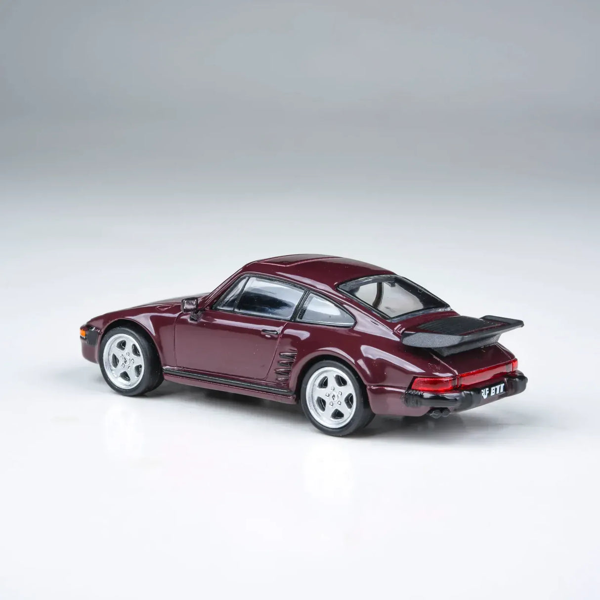 Para64 1/64 1986 RUF BTR Slantnose Ruby Red Metallic RHD