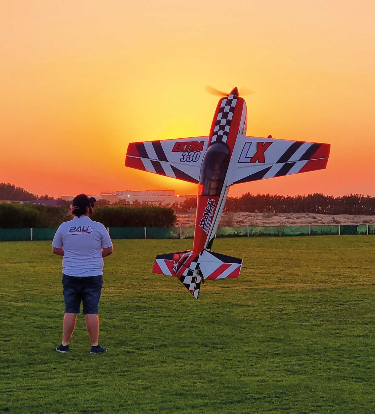 Performance Aircraft Unlimited Extra 330LX 120cc 2.6m ARF - Racing Scheme**