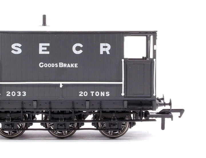 Rapido UK 931001 OO SECR 6 Wheel Brake Van No.2033 Grey - Hobbytech Toys