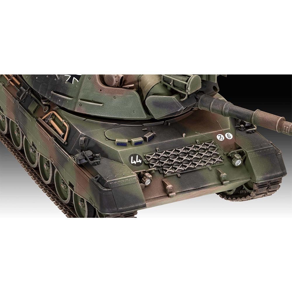 Revell 05656 1/35 Geschenkset Leopard 1 A1A1 - A1A4 Plastic Model Kit - Hobbytech Toys