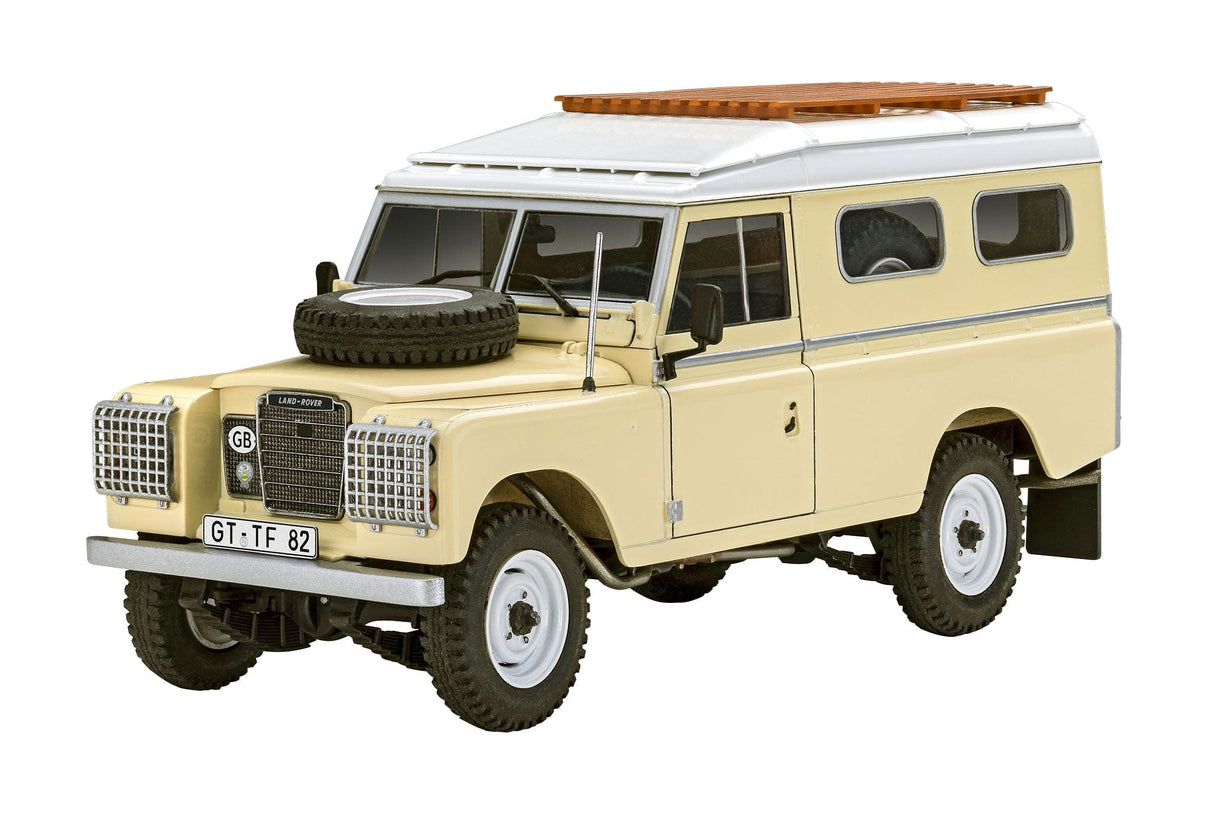 Revell 07056 1/24 Land Rover Series III LWB Commercial Plastic Model Kit - Hobbytech Toys