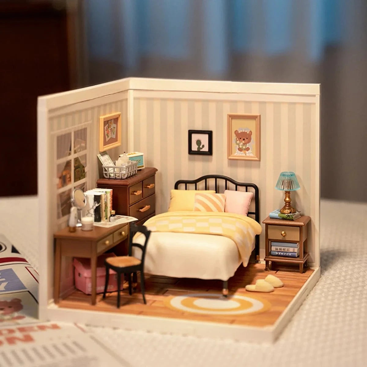 Rolife Sweet Dream Bedroom DIY Plastic Miniature House DW009 - Hobbytech Toys