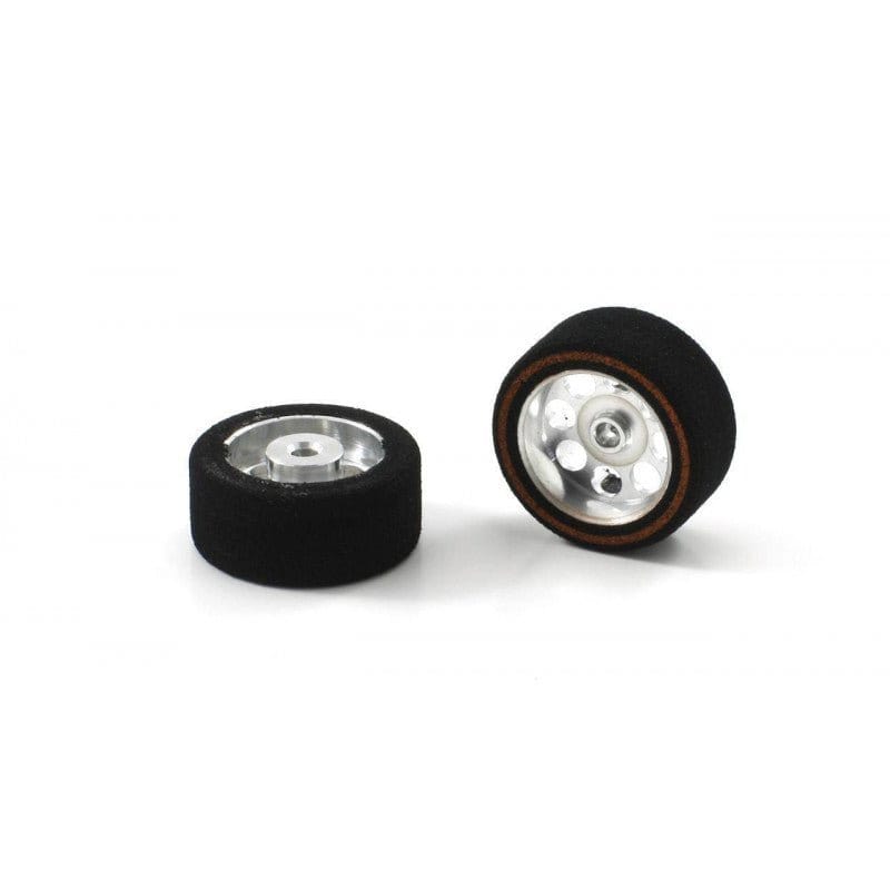 Scaleauto SC - 2018 ProComp - 3 3/32" axle wheel: Ex. Diam: 20.5mm. Width: 9mm. HUB diam: 15mm. Screw M4** - Hobbytech Toys