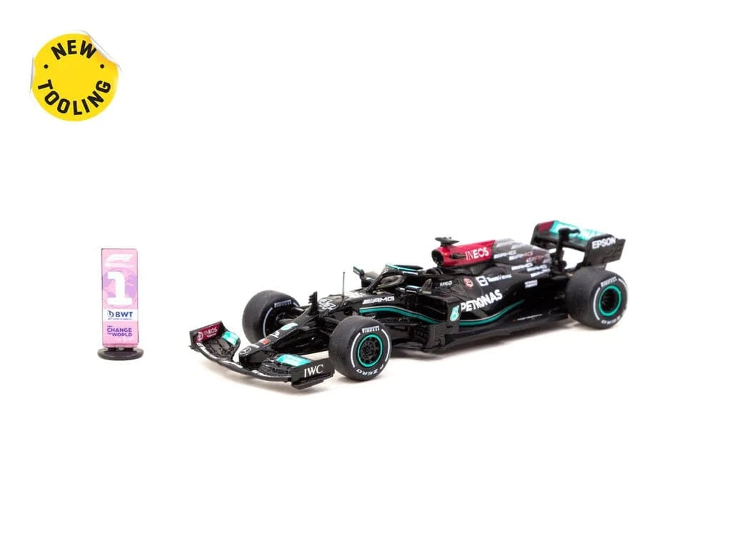 Tarmac 64G - F037 - LH1 Mercedes - AMG F1 W12 E Performance - British Grand Prix 2021 Winner - Lewis Hamilton - Hobbytech Toys