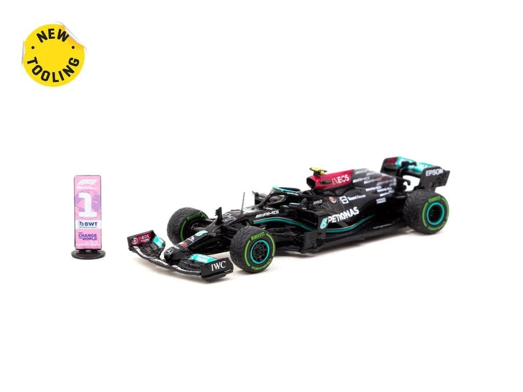 Tarmac 64G - F037 - VB1 Mercedes - AMG F1 W12 E Performance - Turkish Grand Prix 2021 Winner Valtteri Bottas - Hobbytech Toys