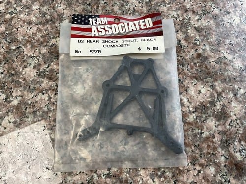 Team Associated B2 B3 Rear Shock Tower 9270