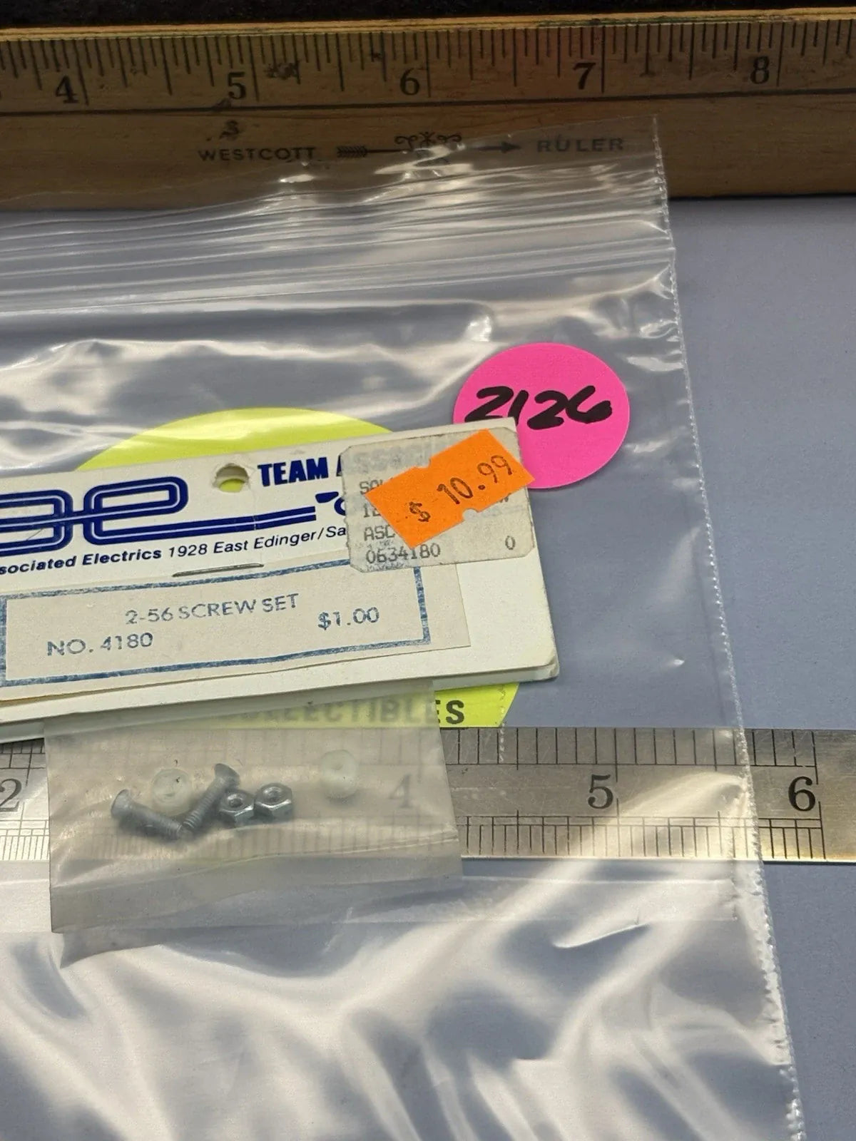 Team Associated 2-56 Screw and Nut Set 4180